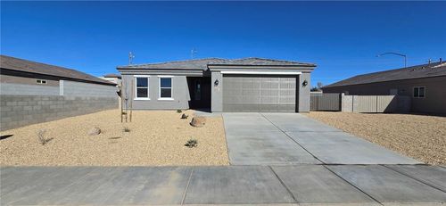 2201 Alan Ladd Dr, Kingman, AZ, 86409 | Card Image