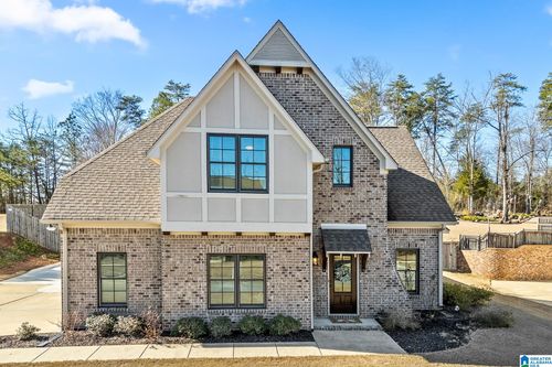 312 Willow Leaf Cir, WILSONVILLE, AL, 35186-5415 | Card Image
