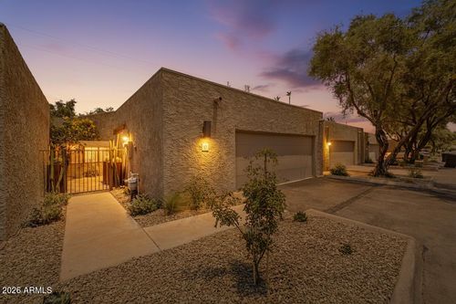 12-7209 E Mcdonald Dr, Scottsdale, AZ, 85250-6043 | Card Image