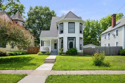 1920 Walling Ct, Davenport, IA, 52803-3057 | Card Image