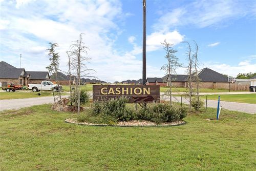 29377 Triple Crown, Cashion, OK, 73016 | Card Image