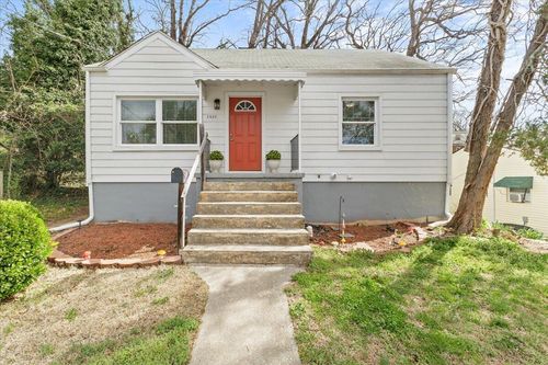 2025 Wayne St Ne, Roanoke, VA, 24012-7918 | Card Image