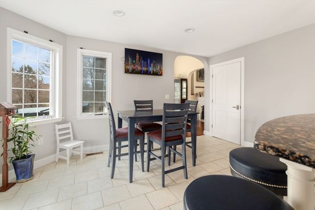 86 Hammond St, House other with 4 bedrooms, 4 bathrooms and 10 parking in Rowley MA | Image 12