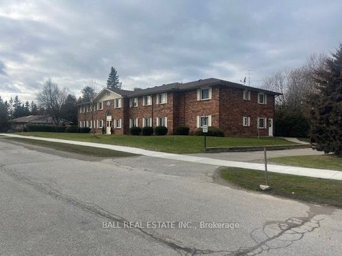 202-15 Clifton St, Fenelon Falls, ON, K0M1N0 | Card Image