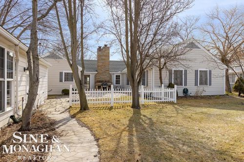 9811 S Channel Dr, Harsens Island, MI, 48028-9774 | Card Image