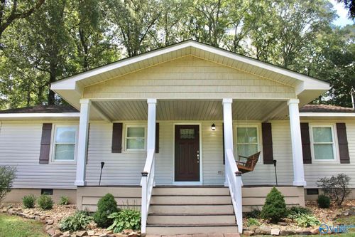 336 Point Of Pnes, Guntersville, AL, 35976-6207 | Card Image