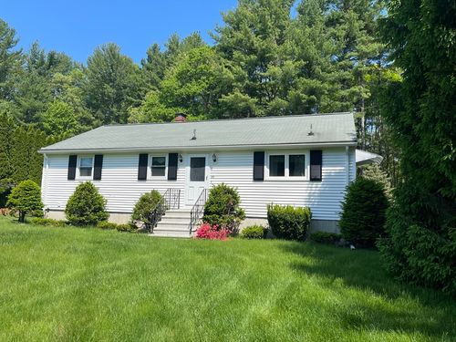 113 Hazel, Uxbridge, MA, 01569 | Card Image