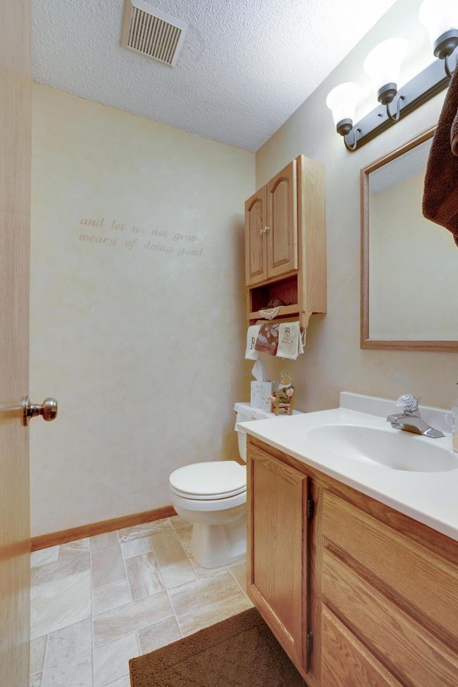 11672 Flintwood St Nw, House other with 5 bedrooms, 4 bathrooms and null parking in Coon Rapids MN | Image 14