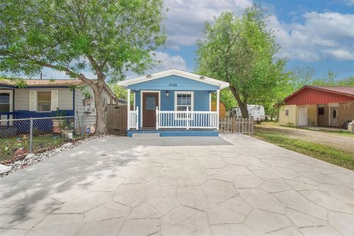 2548 Avenue F, Ingleside, TX, 78362-6039 | Card Image