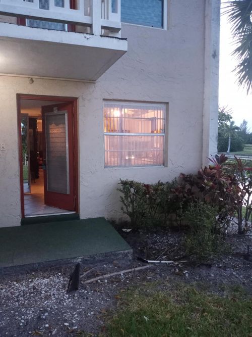 apt-110-3521 Inverrary Dr, Lauderhill, FL, 33319-5902 | Card Image