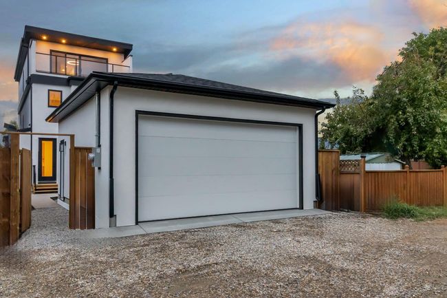 2118 Victoria Cres Nw, House other with 4 bedrooms, 4 bathrooms and 2 parking in Calgary AB | Image 50