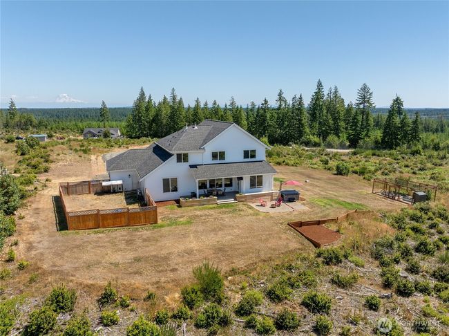 10 acres to roam | Image 38