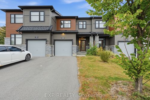 23 Finglas Crt, Ottawa, ON, K2J6Y6 | Card Image