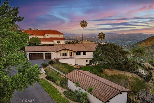 130 Dapplegray Rd, Bell Canyon, CA, 91307-1011 | Card Image