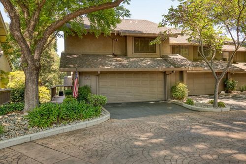 a-1921 Edgebrook Dr, Modesto, CA, 95354-1629 | Card Image