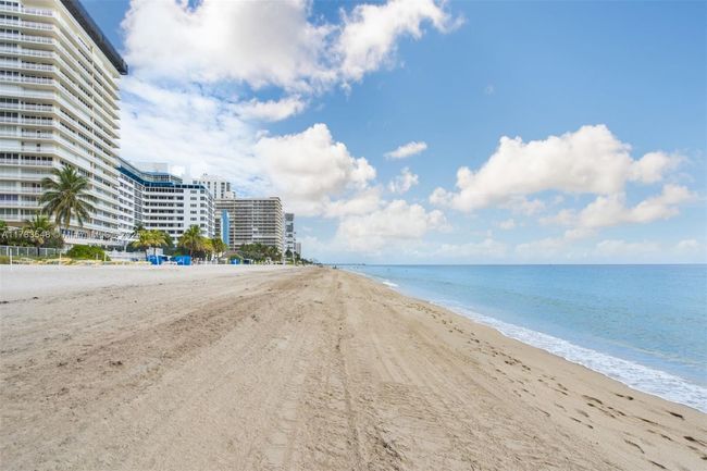 APT-1615 - 4010 Galt Ocean Dr, Condo with 1 bedrooms, 1 bathrooms and null parking in Fort Lauderdale FL | Image 23