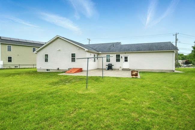 254 Island Pond Rd, House other with 3 bedrooms, 2 bathrooms and 4 parking in Springfield MA | Image 24