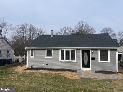 2653 Barnes Ave, ABINGTON, PA, 19001-4103 | Card Image