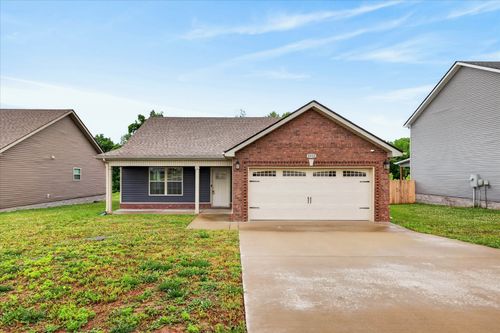 1012 Dublin Dr, Clarksville, TN, 37042-2820 | Card Image