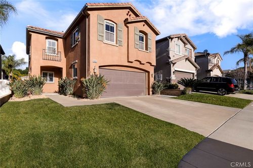 19911 Holly Dr, Santa Clarita, CA, 91350-3695 | Card Image