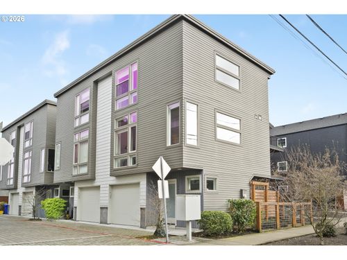 1242 N Morgan St, Portland, OR, 97217-1685 | Card Image