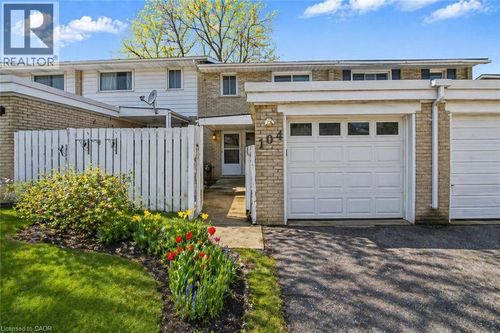 104 Ralgreen Cres, Kitchener, ON, N2M1T9 | Card Image