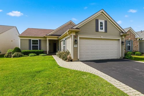 13905 Helena Rd, Huntley, IL, 60142-6392 | Card Image