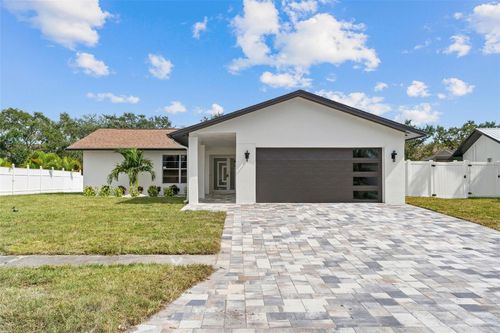 5811 Imperial Ky, Tampa, FL, 33615-3508 | Card Image