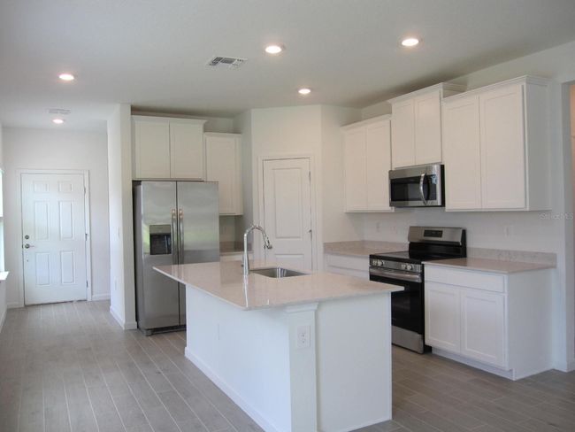 Kitchen | Image 16