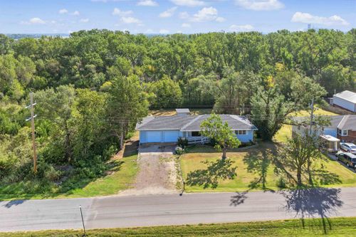 20 N Eastborough Rd, Salina, KS, 67401 | Card Image