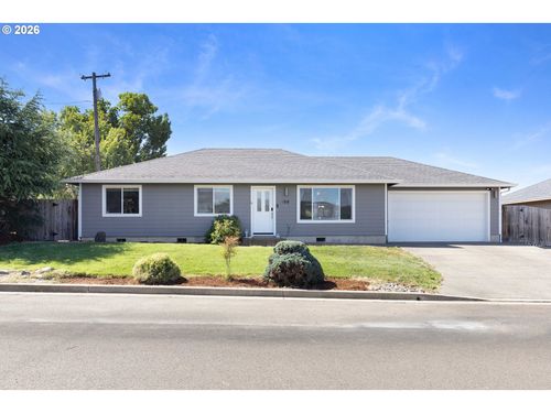 108 Jensen Ct, Roseburg, OR, 97471 | Card Image