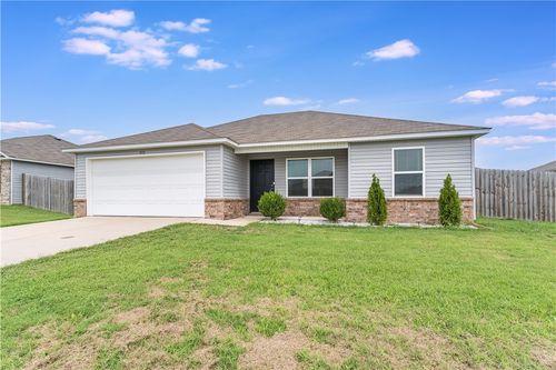 808 Nw 68th Ave, Bentonville, AR, 72713-2247 | Card Image