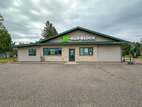 233 S 8th St, Medford, WI, 54451-1521 | Card Image