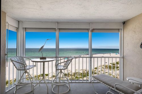 unit-302-5200 Gulf Dr, HOLMES BEACH, FL, 34217-1717 | Card Image