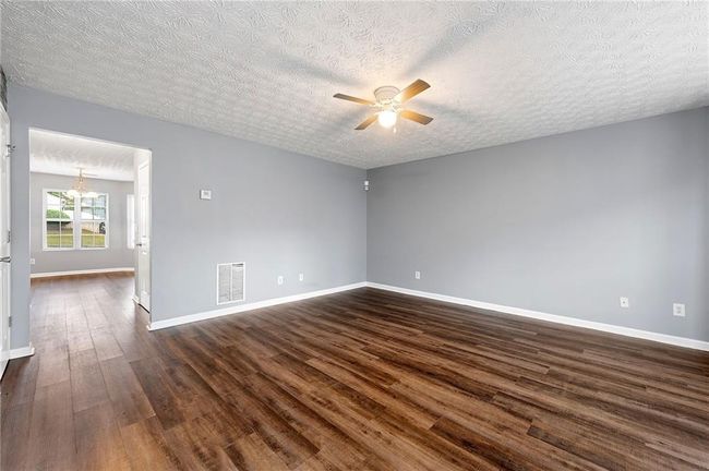 4413 Pinscher St, Townhouse with 3 bedrooms, 3 bathrooms and 1 parking in Union City GA | Image 6