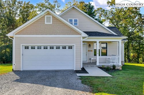 379 Turtle Ridge Rd, Sparta, NC, 28675-9471 | Card Image