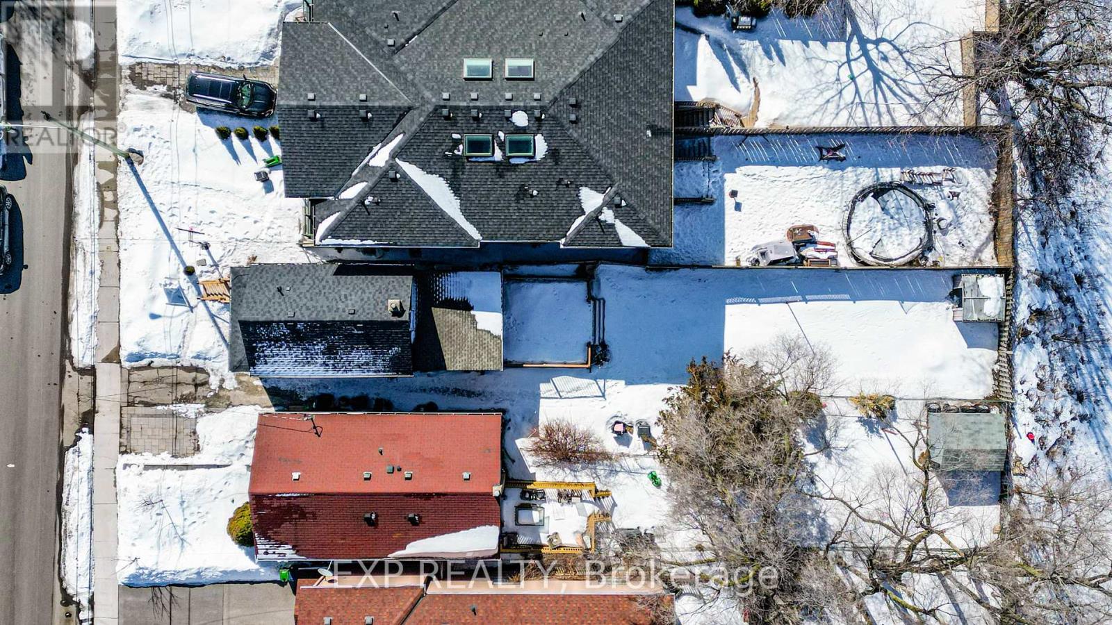 Residential in Toronto (Birchcliffe-Cliffside) 5