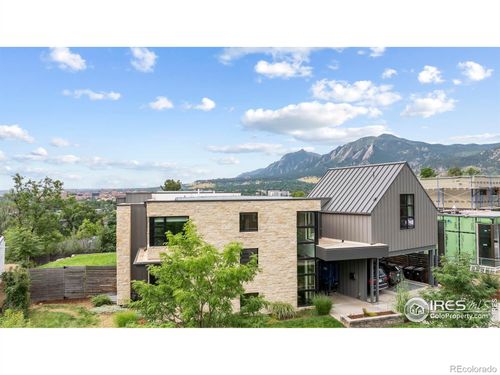1760 Sunset Blvd, Boulder, CO, 80304-4243 | Card Image