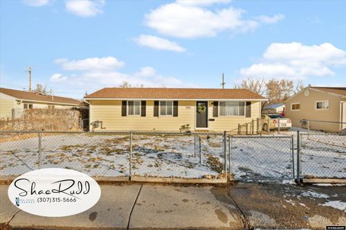 1615 Custer Ave, Casper, WY, 82604-3187 | Card Image