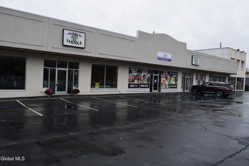 4-1995 Central Avenue, Albany, NY, 12205 | Card Image