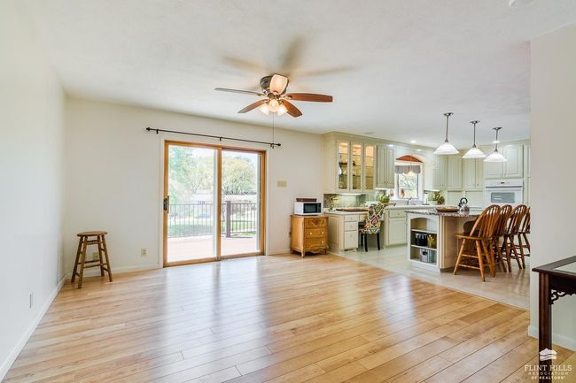 1505 Grandview Dr, House other with 3 bedrooms, 2 bathrooms and null parking in Wamego KS | Image 9
