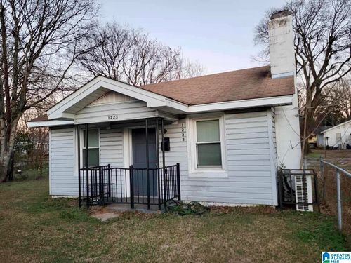 1223 Hanover St, TARRANT, AL, 35217-3046 | Card Image