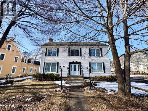 404 Main St, Shediac, NB, E4P2G1 | Card Image