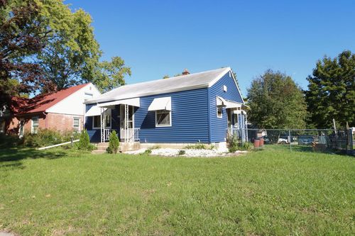 5852 N 35th Street, Milwaukee, WI, 53209 | Card Image