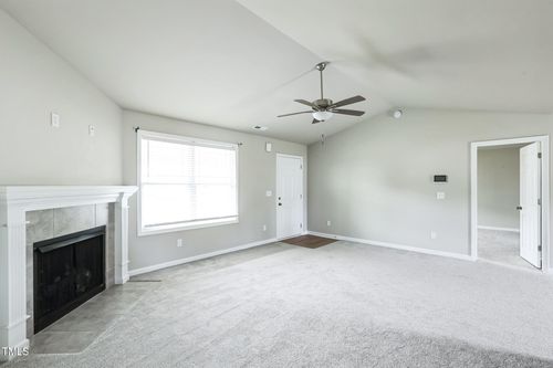 103 Hampshire Pl, Kenly, NC, 27542-8791 | Card Image
