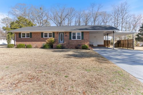 103 Winter Circle, Elizabethtown, NC, 28337 | Card Image