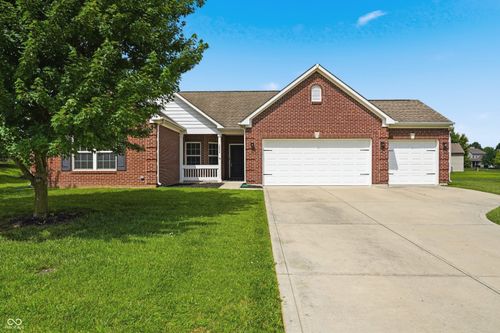 2024 Autumn Faith Way, Avon, IN, 46123-7290 | Card Image