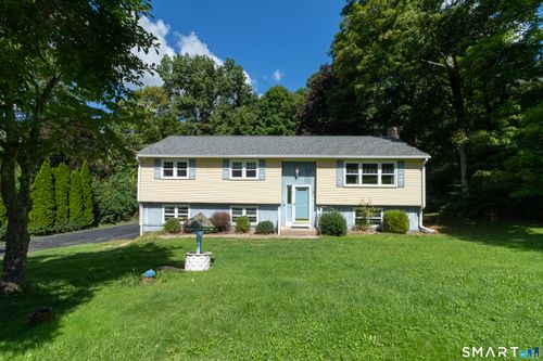 51 Walnut Avenue, East Hampton, CT, 06424 | Card Image