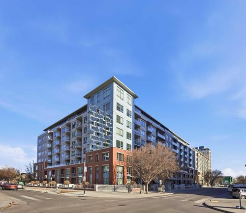 419-46 9 St Ne, Calgary, AB, T2E7Y1 | Card Image