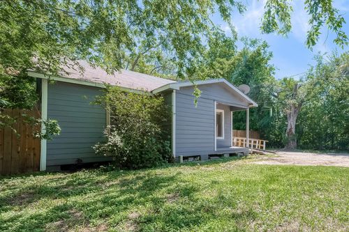 4810 Carmen Street, Houston, TX, 77033 | Card Image